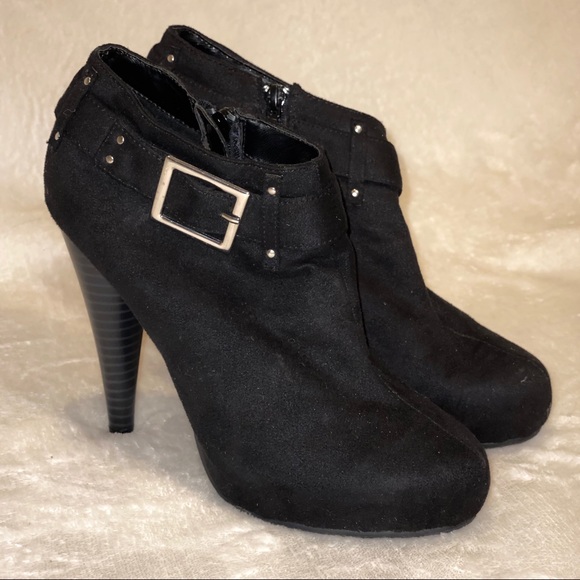 Michael Antonio Black Suede Booties Ankle Boots - Picture 2 of 9